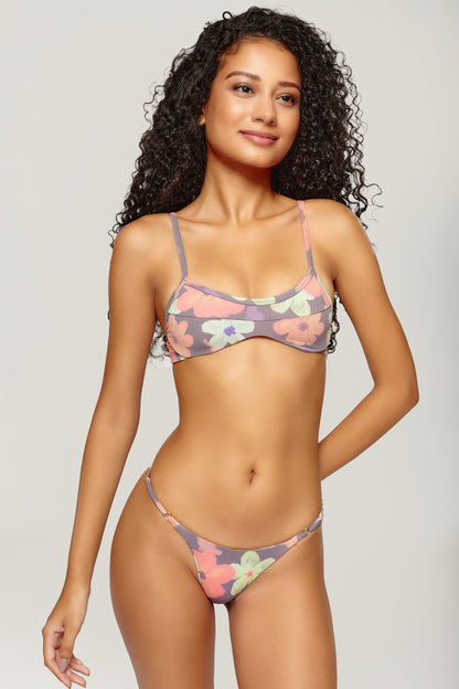 Bottom Faye - La isla